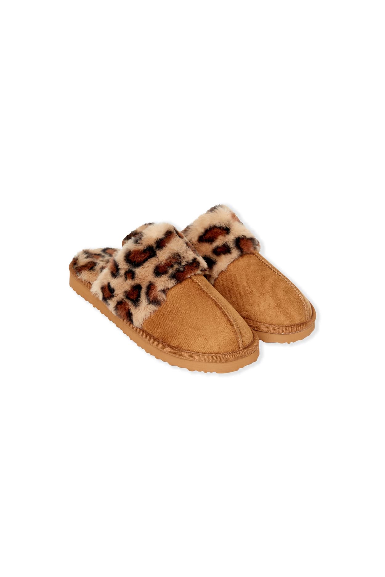 Kapcie typu mules w panterkę