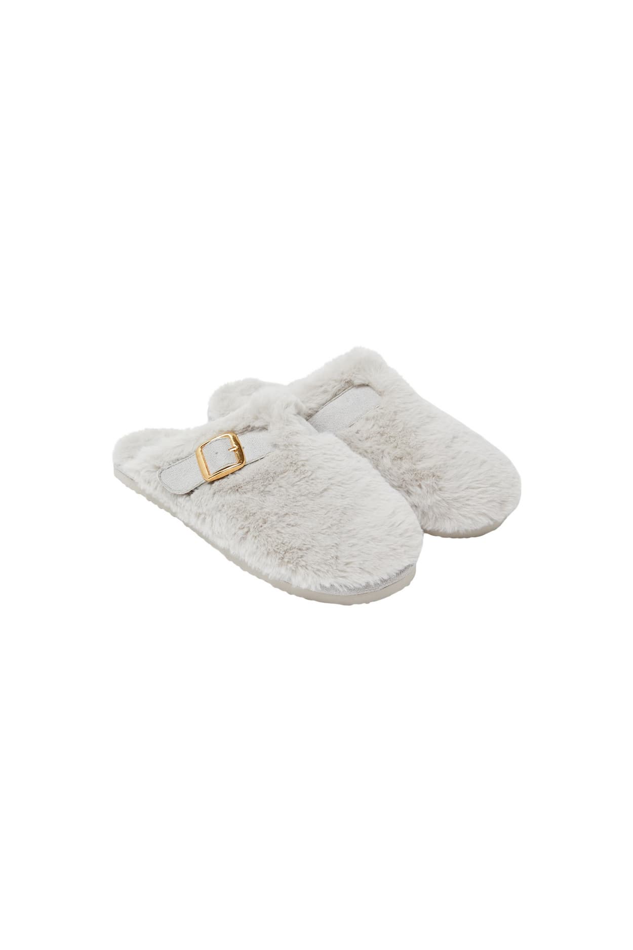 Kapcie typu mules